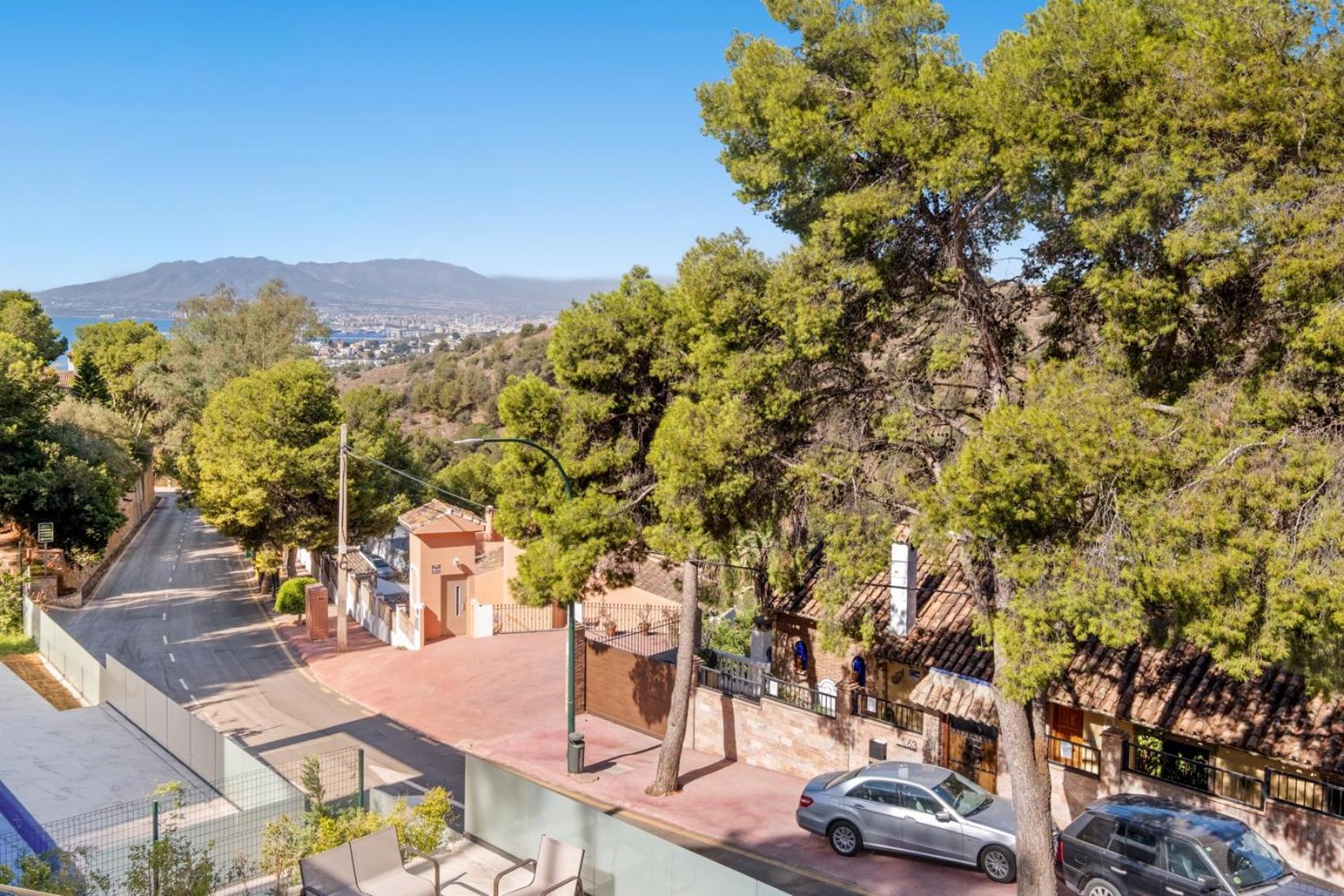 Villas Pinares De San Anton - Sea, City, Mountain, Views Málaga Exterior foto